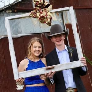 Meet your Posher, Sam